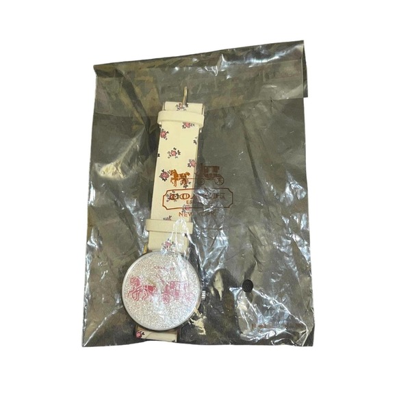 Coach Perry White Pink Silver Stainless Steel Case Leather Strap Watch New - Picture 7 of 7